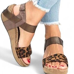 Pierre Dumas Leopard Print Wedge Sandals | Size 9